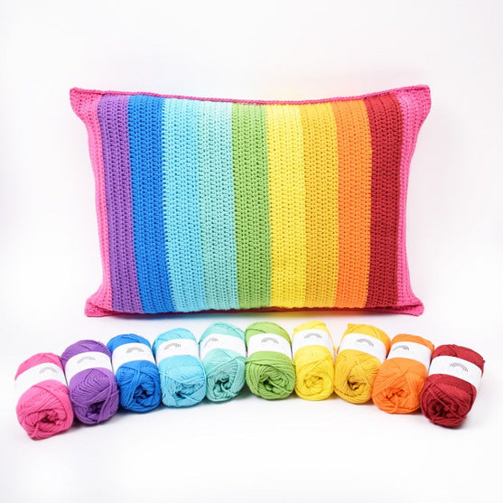 Rainbow Stripes Poduszka
4