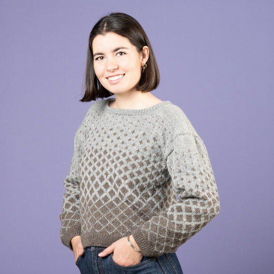 Maggie - Sweter ze wzorem
2