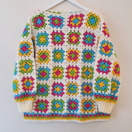 Flower Garden - Sweter
6