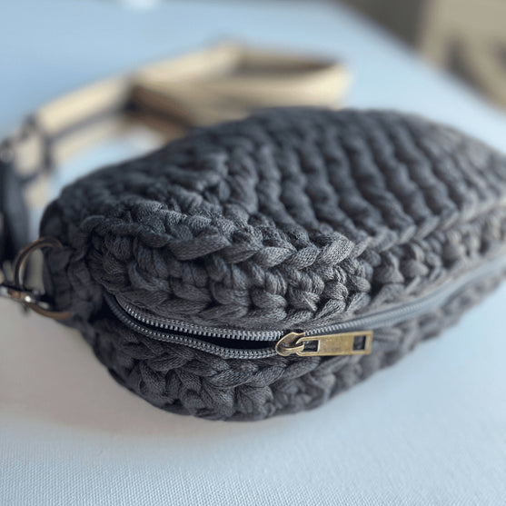 The Betty Belt Bag - Torba na ramię
5