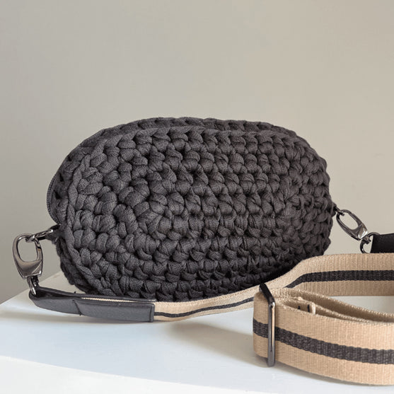 The Betty Belt Bag - Torba na ramię
7