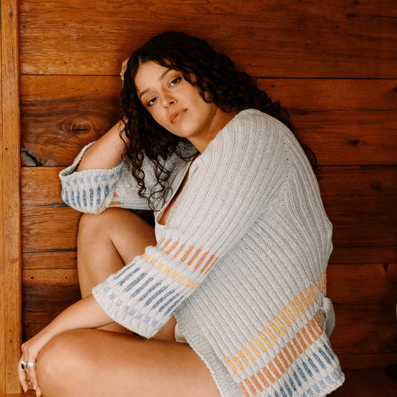 Fusing Cardigan - Otwarty Kardigan z Paskiem
9