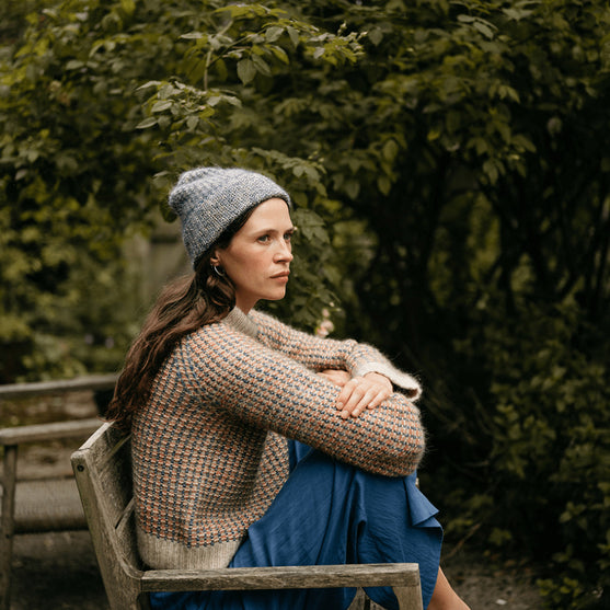 Soft Focus Hat - Teksturowa Czapka
4