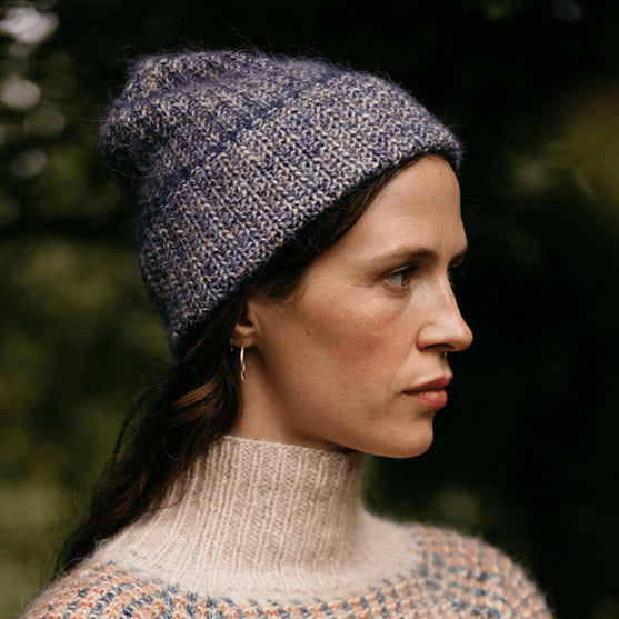 Soft Focus Hat - Teksturowa Czapka
5