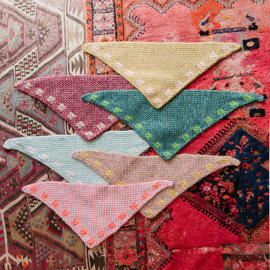 Pressed Flowers Kerchief - Bandana Mozaikowa
2