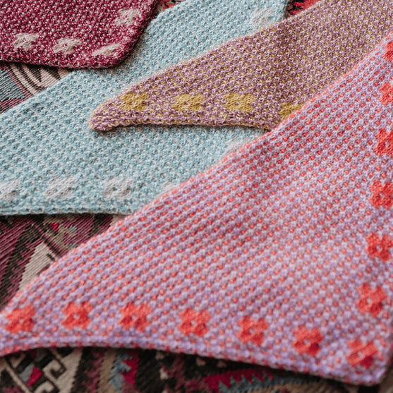 Pressed Flowers Kerchief - Bandana Mozaikowa
3