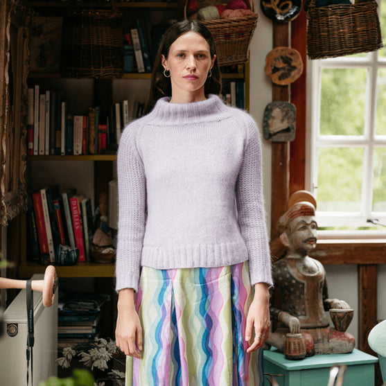 Jacaranda - Raglanowy Sweter
2