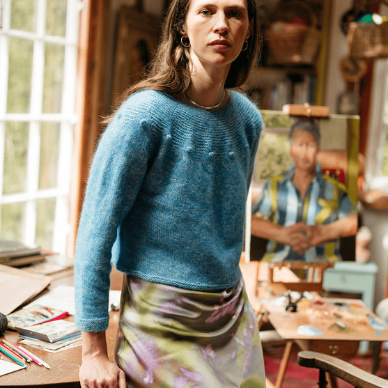 Adorned Pullover - Sweater z Francuskim Karczkiem
6