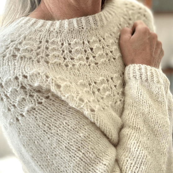 Lucia - Sweter
5