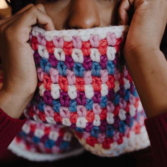 OMG - Szalik z kapturem
6