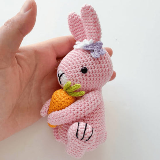 Króliczek - Wielkanocne jajko niespodzianka
3