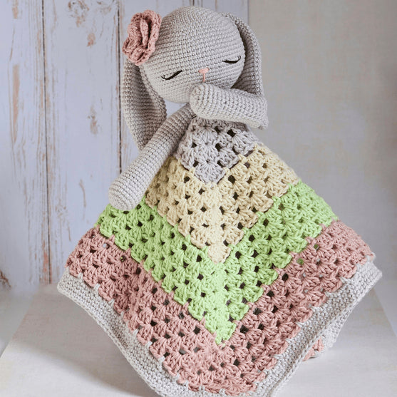 Retro Bunny Love - Grzechotka i przytulanka
3