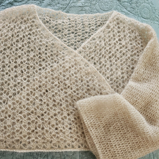 Millie - Kopertowy Sweter
6