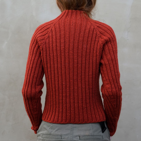 Copper Crest - Sweter
6