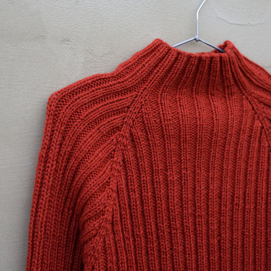 Copper Crest - Sweter
3