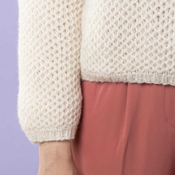 Sif - Sweter ażurową siateczką patentową
3