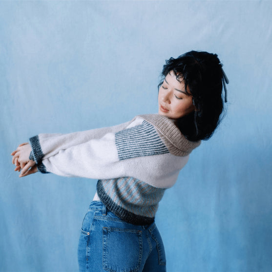 Amulet - Otwarty Kardigan
9