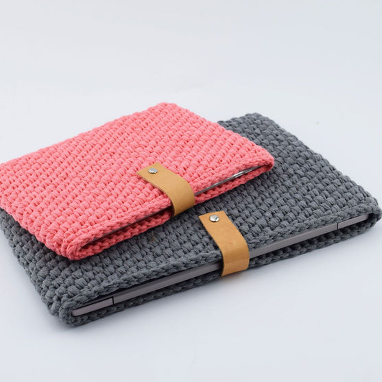 Ribbon etui na laptopa
2