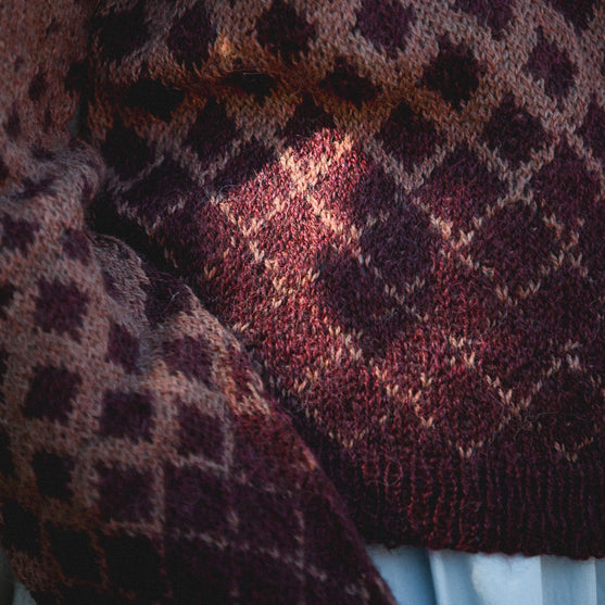 Maggie Rustic - Sweter ze wzorem
6
