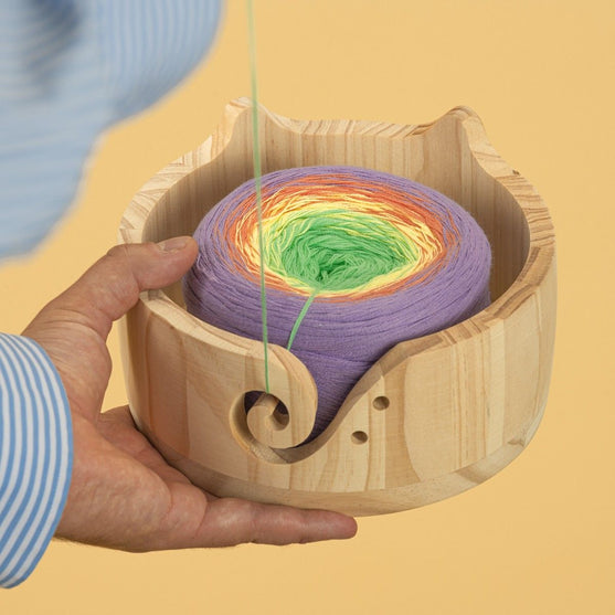 Drewniana misa na włóczkę - Kot - Hobbii
4