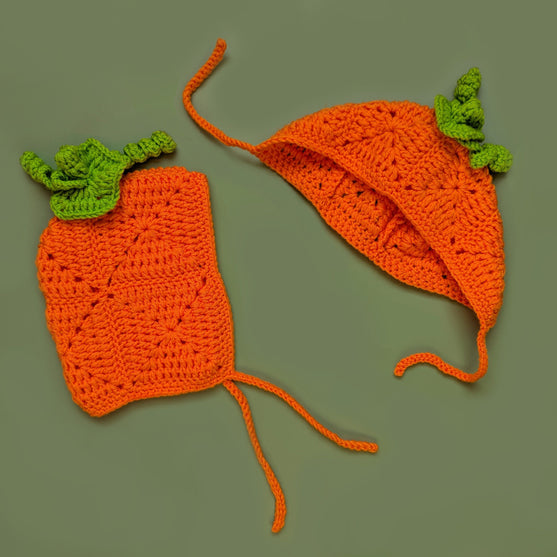 Baby Boo Bonnets - Halloweenowe czapeczki
2