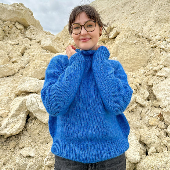 Bella - Sweter
2