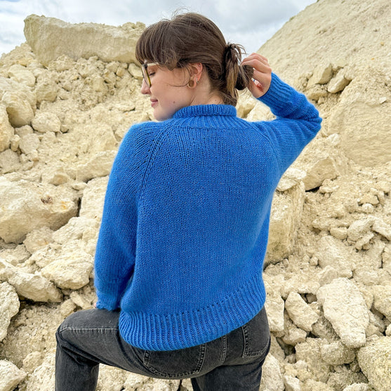 Bella - Sweter
4