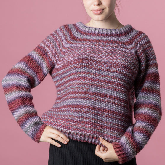 Anette - Perłowy sweter Print
7