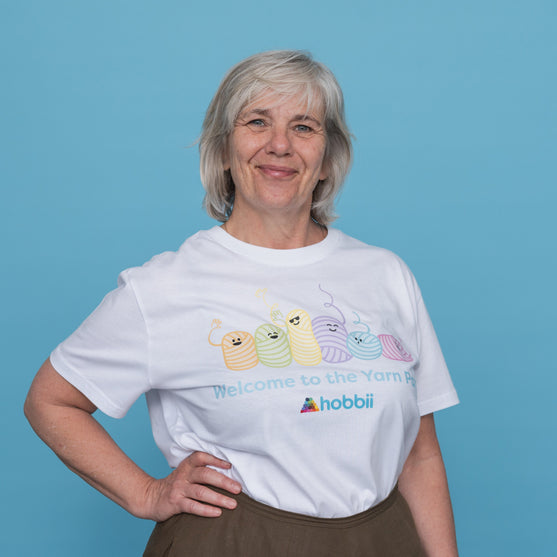 Party T-shirt - Yarniis (Edycja limitowana) - Hobbii
2