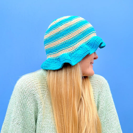 Sopka - Kapelusz z falbaną
3