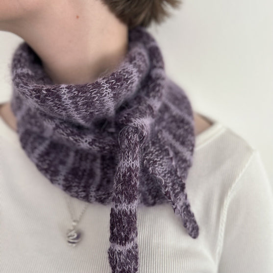 Frosted Violets - Chustka
3