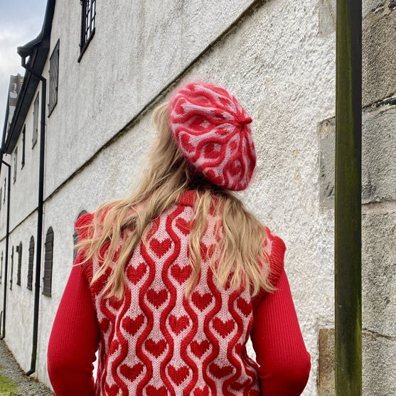 Twisted Love - Beret
2
