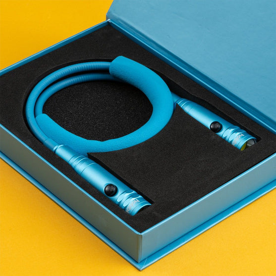 Lampa na szyję Deluxe - Niebieski - Hobbii
5