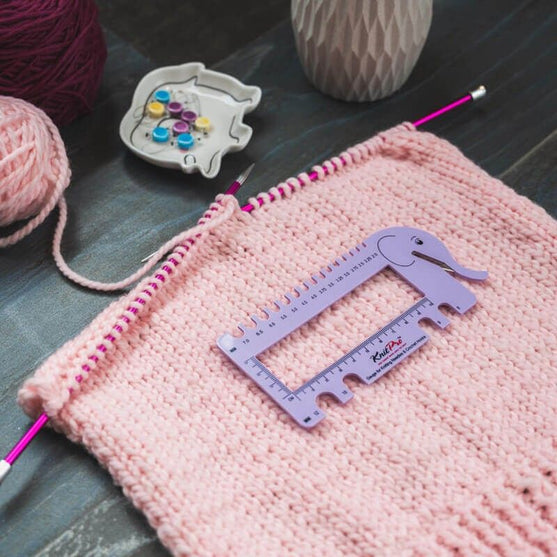 Miernik rozmiaru szydełek i drutów - KnitPro
3