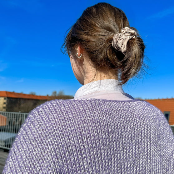 Pearly Lina - Sweter
4