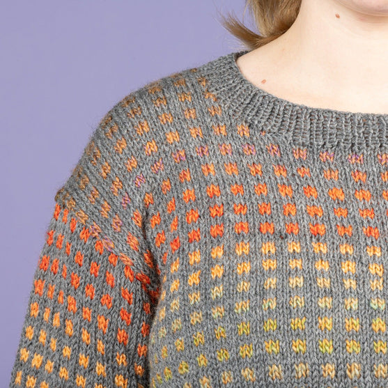 Pi - Sweter w kropki
5