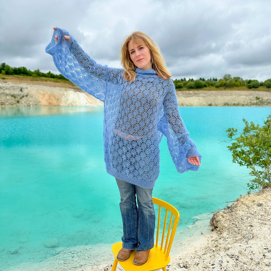 Pineapple Feather - Sweter
4