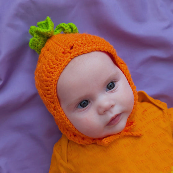 Baby Boo Bonnets - Halloweenowe czapeczki
5
