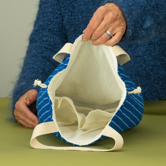 Pikowana torba projektowa ze ściągaczem - Hobbii
8