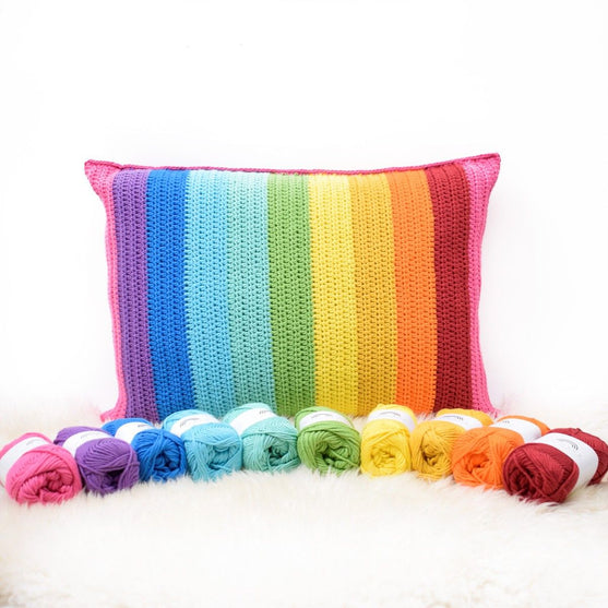 Rainbow Stripes Poduszka
5
