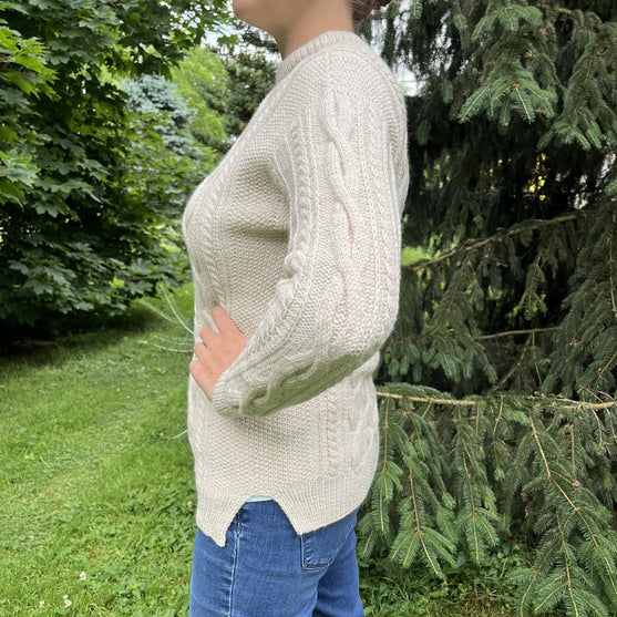 Snow and Pine - Sweter
2