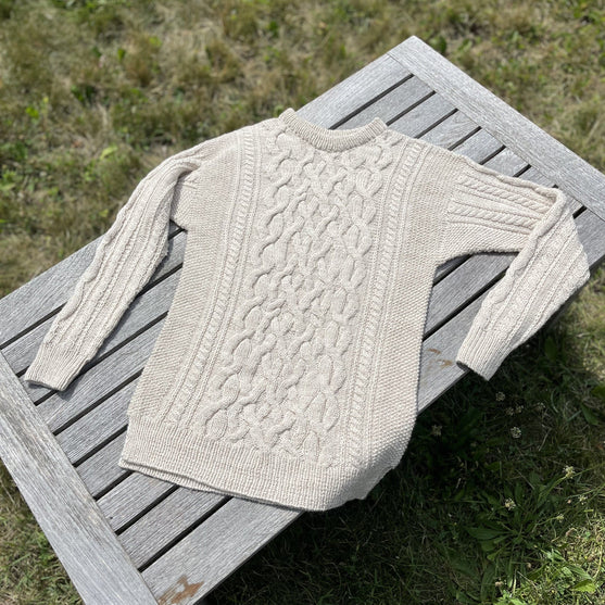 Snow and Pine - Sweter
4