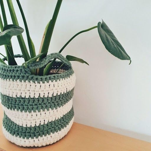 June - Osłonka na doniczkę
2