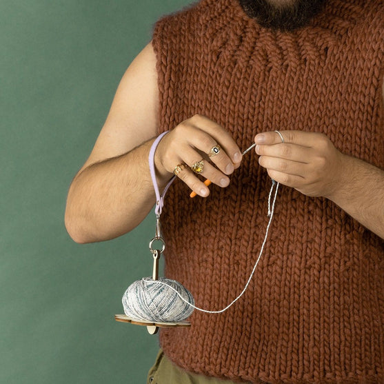 Stojak na włóczkę na Nadgarstek - Hobbii
3