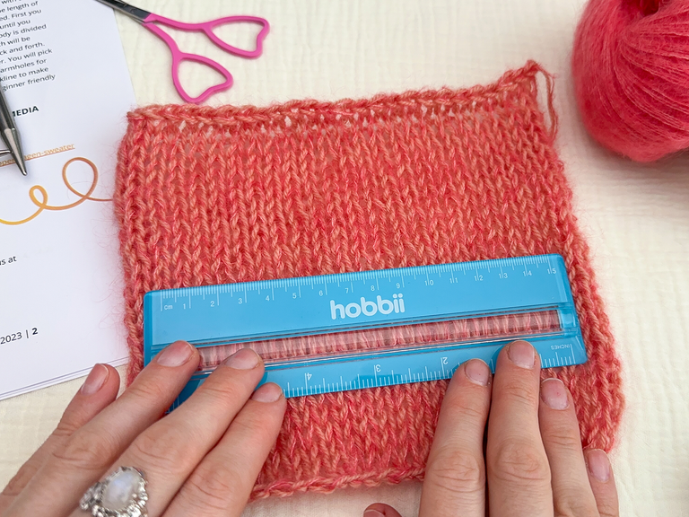 How to Make a Knitting Swatch (and Why It’s So Important!)