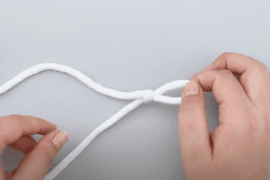 Slip Knot (Starting Loop)