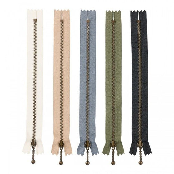 

Zamek błyskawiczny – Antyczny Mosiądz - YKK
4