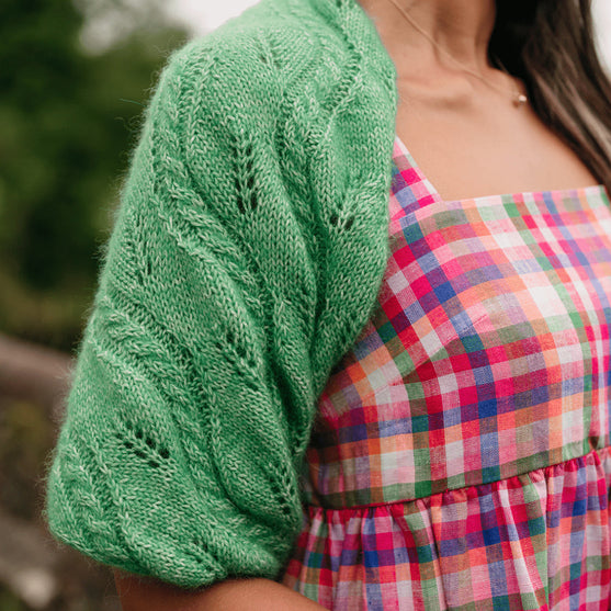 

Hiedra Shawl - Chusta z Motywem Liści
3