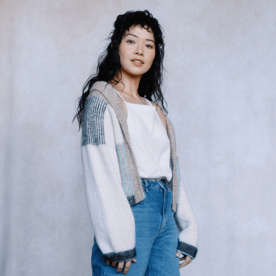 

Amulet - Otwarty Kardigan
1