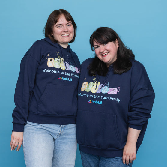 

Party Hoodie - Yarniis (Edycja limitowana) - Hobbii
7